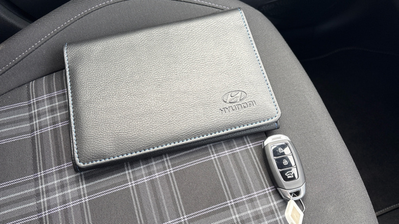 Hyundai i10 1.2 [79] Premium 5dr Auto [Nav] Petrol Hatchback